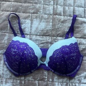 Victoria’s Secret 36D